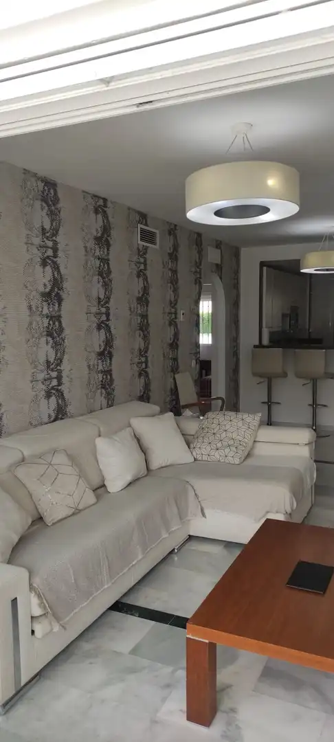 Ground floor for rent in ANA DE AUSTRIA-PEPINA NOR, 1, Puerto Banús