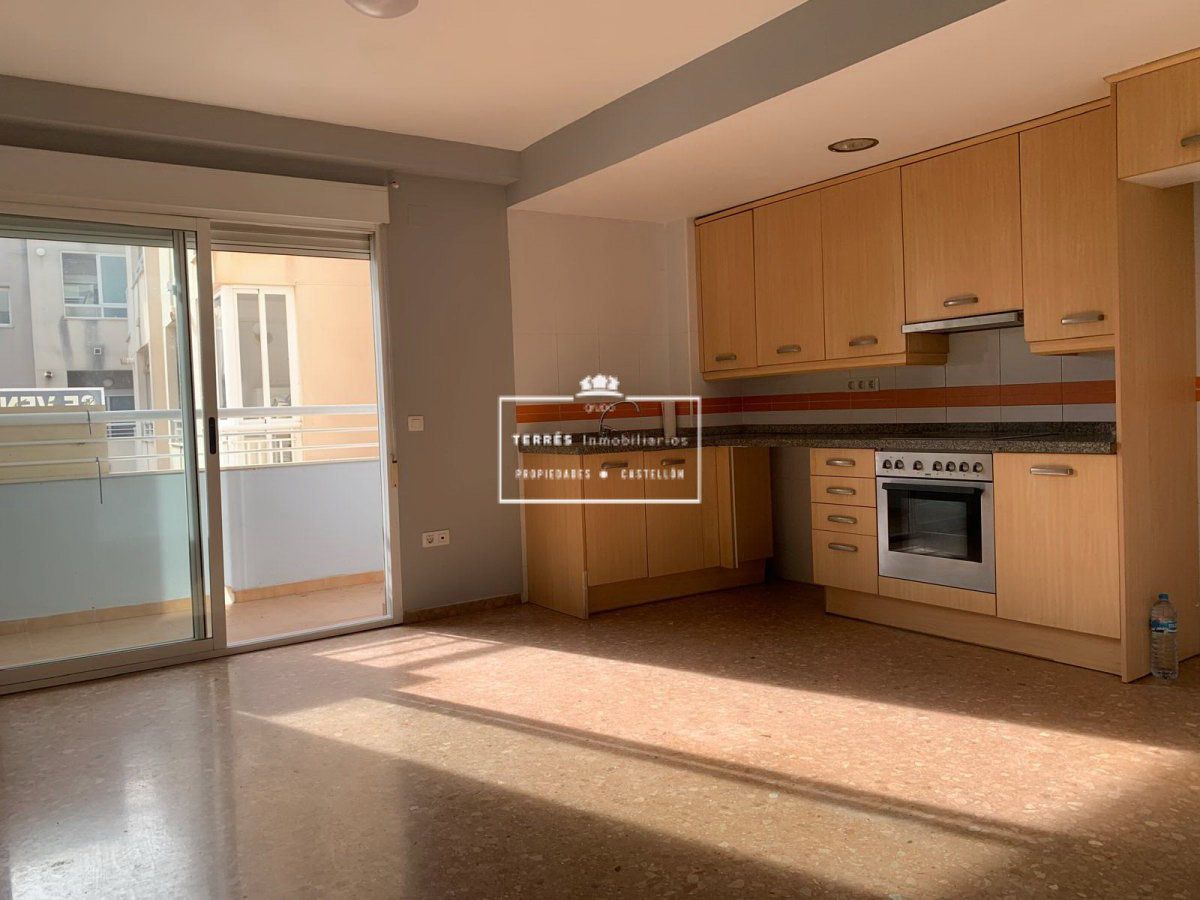 Kitchen of Flat for sale in Castellón de la Plana / Castelló de la Plana  with Terrace, Storage room and Balcony