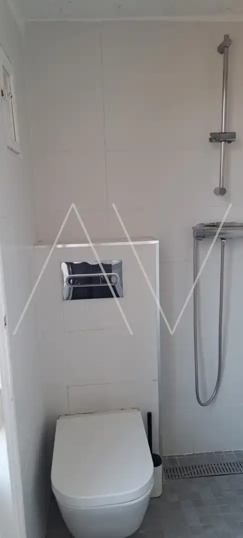 Baño de Piso de alquiler en Barcelona con Balcón