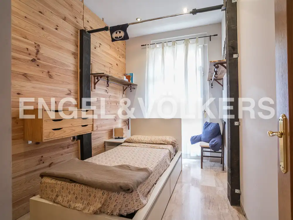 Habitación de Piso de alquiler en Valencia con Aire acondicionado, Calefacción y Parquet