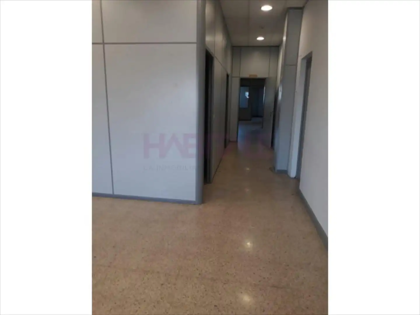 Office for rent in Zaragoza