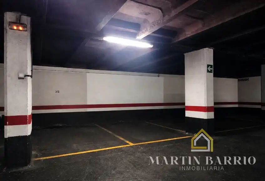 Parkplatz von Wohnung zum Verkauf in Bilbao  mit Klimaanlage, Heizung und Terrasse