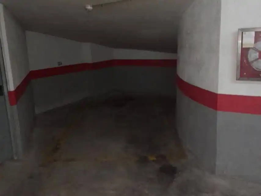 Parkplatz von Garage zur Miete in  Palma de Mallorca