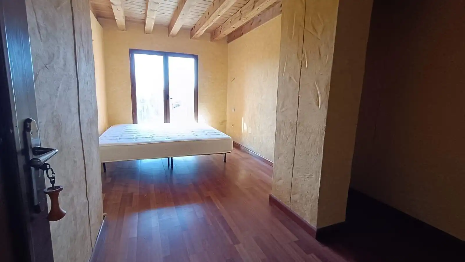Dormitori de Edifici en venda en Pereruela