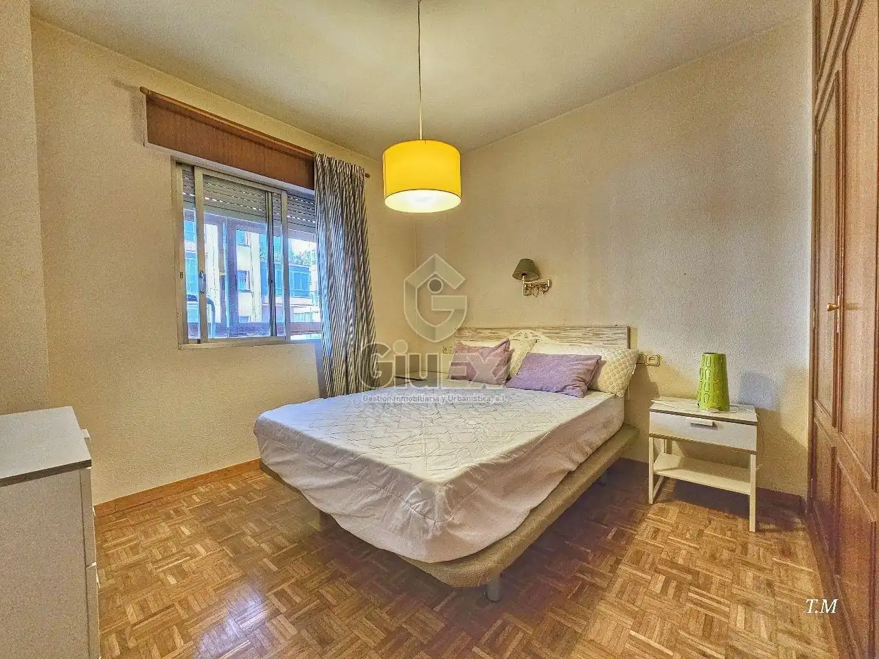 Habitación de Piso de alquiler en Cáceres con Aire acondicionado, Calefacción y Parquet