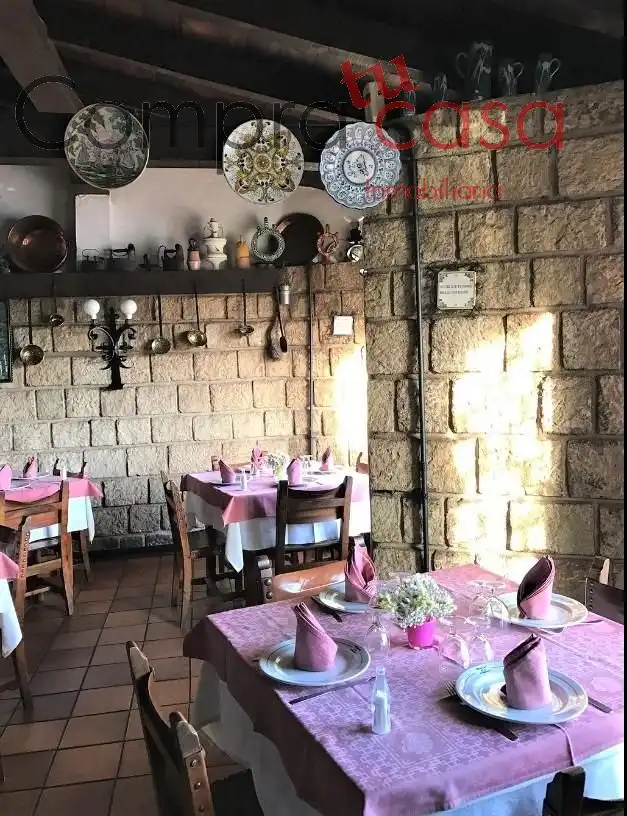 Local en venta en Honrubia de la Cuesta con Amueblado