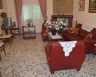 Living room of Country house for sale in Saelices