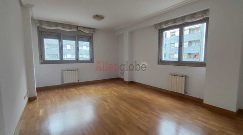 Photo 2 of Flat for sale in Milán - Pumarín, Oviedo