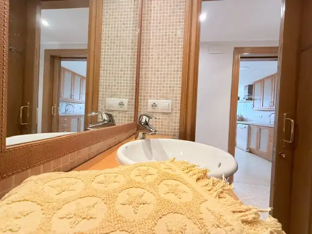 Baño de Piso en venta en Castellón de la Plana / Castelló de la Plana con Calefacción y Trastero
