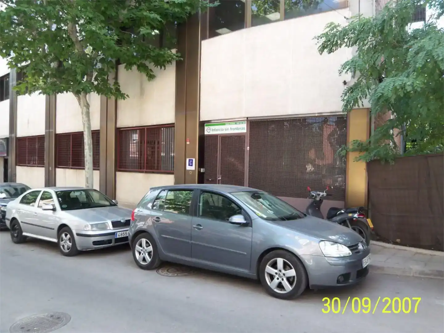 Aparcament de Local en venda en Pozuelo de Alarcón amb Moblat