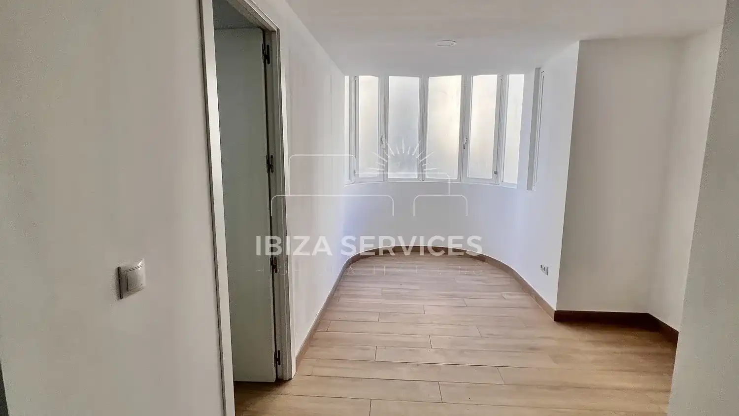Flat for sale in Eivissa  with Air Conditioner, Private garden and Swimming Pool