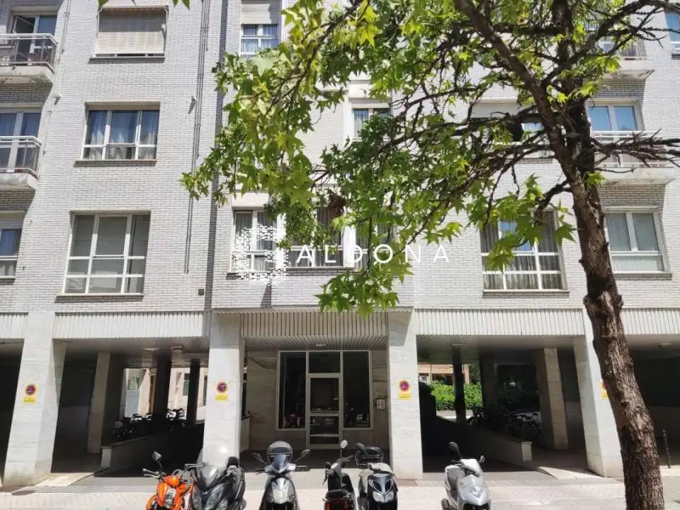 Parcheggio in vendita a Pescadores de Terranova Calle