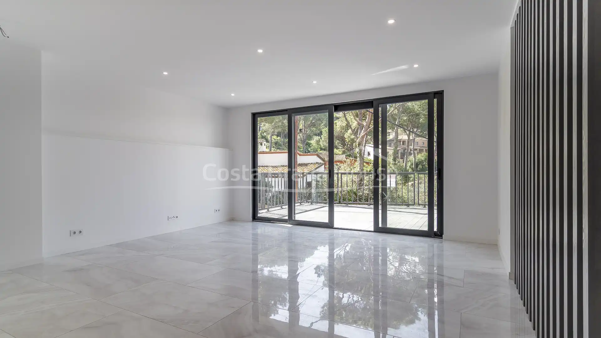 Casa con jardín en venta en Carrer de Joan Maragall, imagen 10