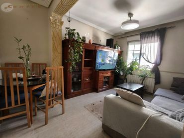Apartament amb balcó en venda a Paz