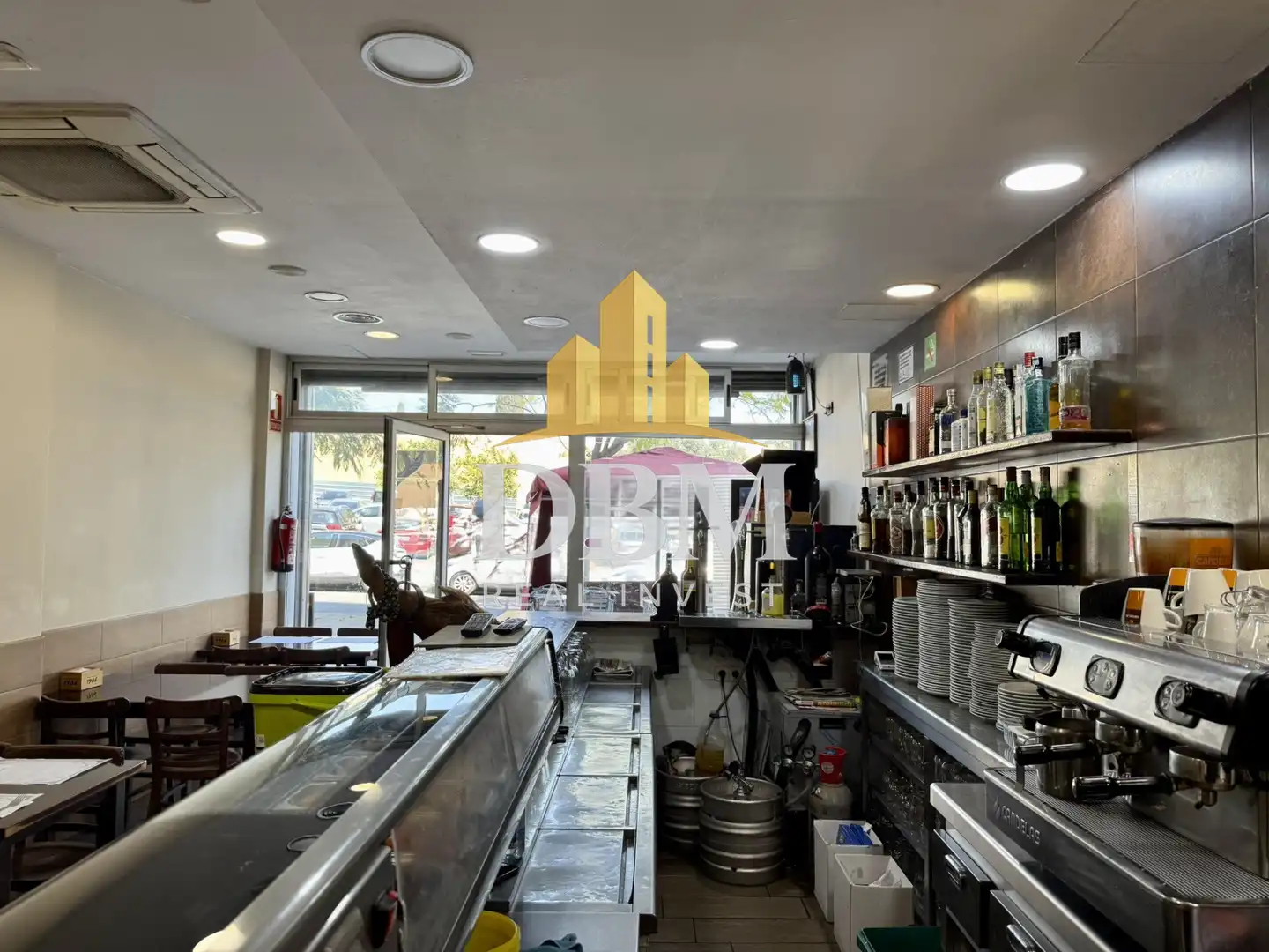 Business premises for transfer in Nou Barris, imagen 12