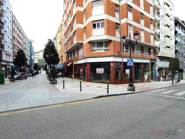 Local comercial en Alquiler en Calle Fray Ceferino, 19 en Salesas - Foncalada - Campoamor