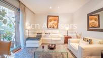 Living room of Flat for sale in  Barcelona Capital  with Balcony