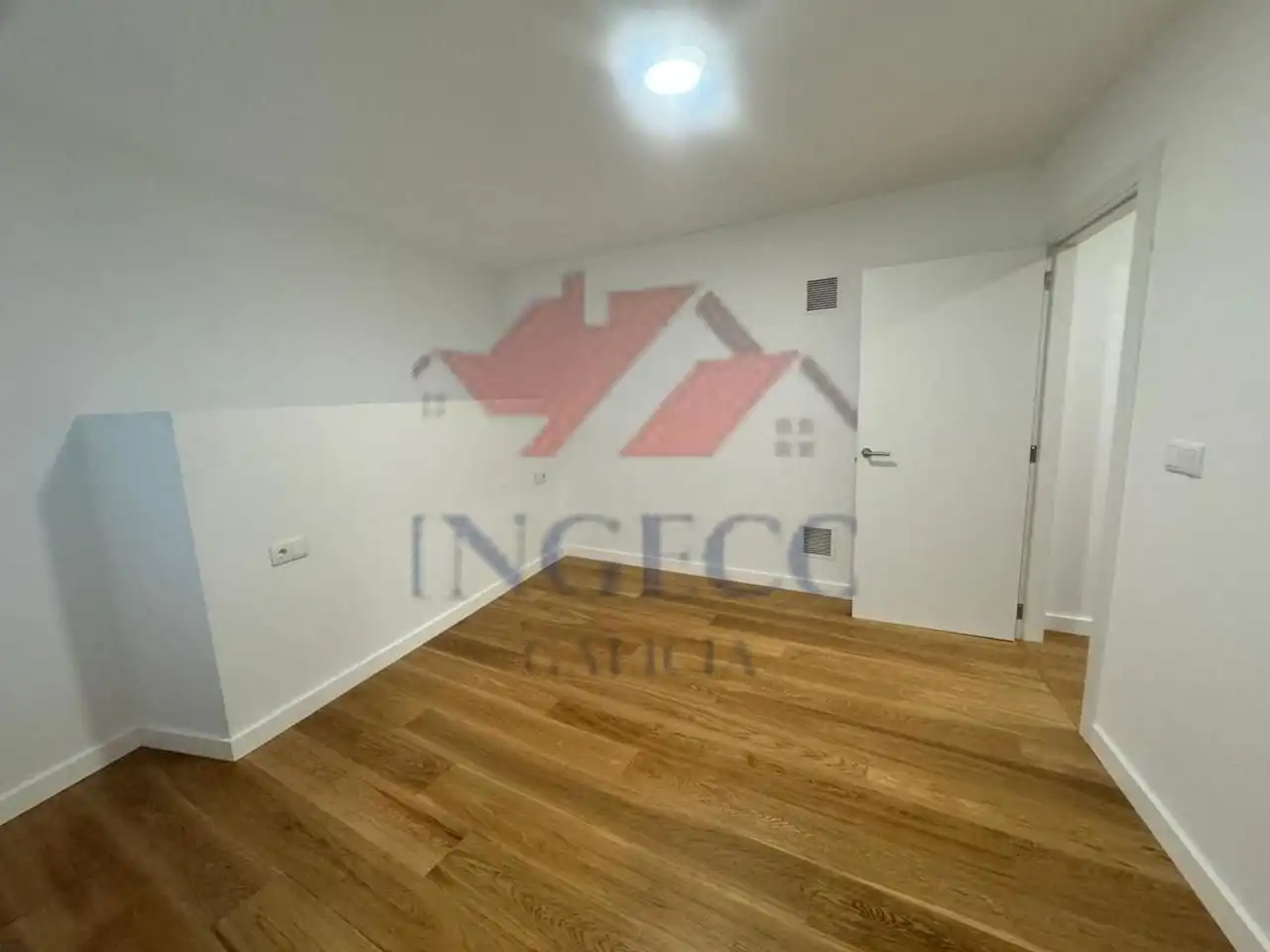 Local comercial en venta en Rúa Salgado Somoza, imagen 46
