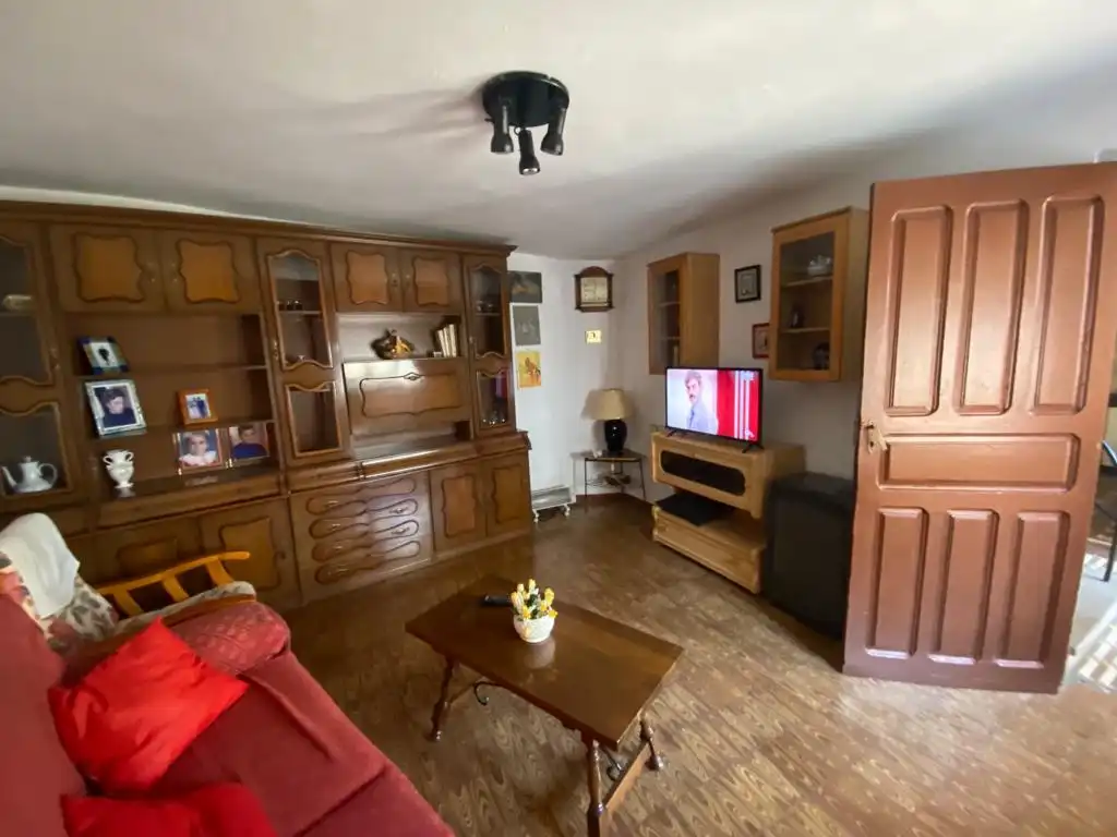 Casa con terraza en venta en Palacios de la Valduerna, imagen 3