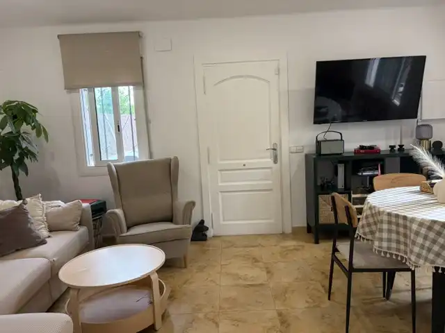 Sala d'estar de Casa o xalet en venda en Esparreguera amb Aire condicionat, Calefacció i Jardí privat