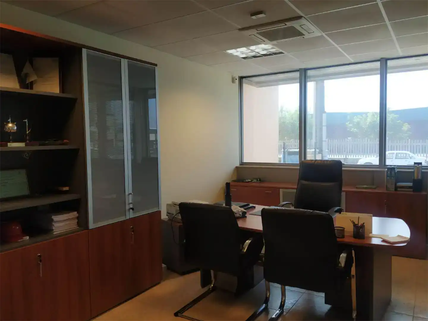 Industrial buildings for rent in Narón