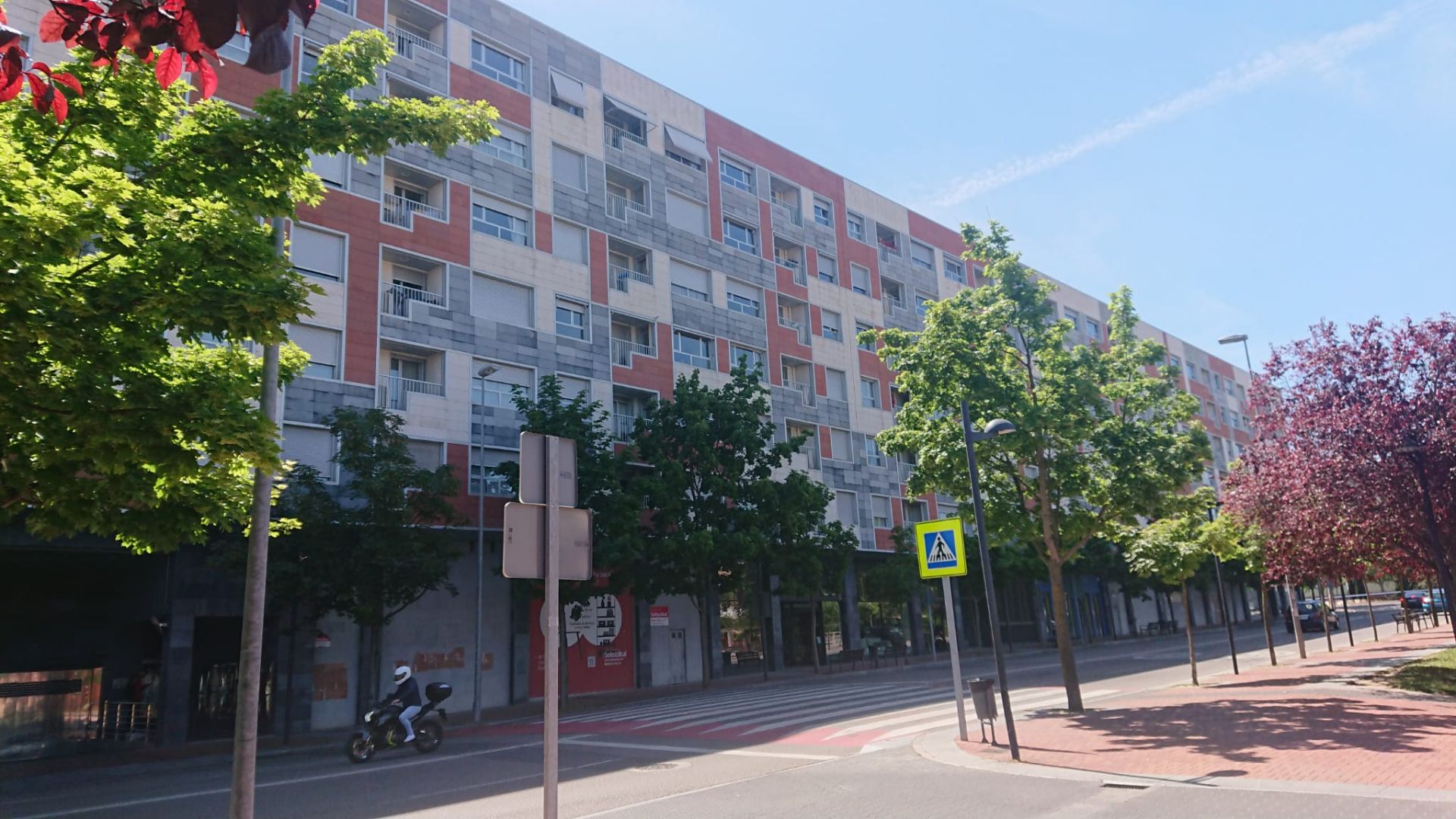 Exterior view of Apartment for sale in  Logroño  with Air Conditioner, Heating and Parquet flooring