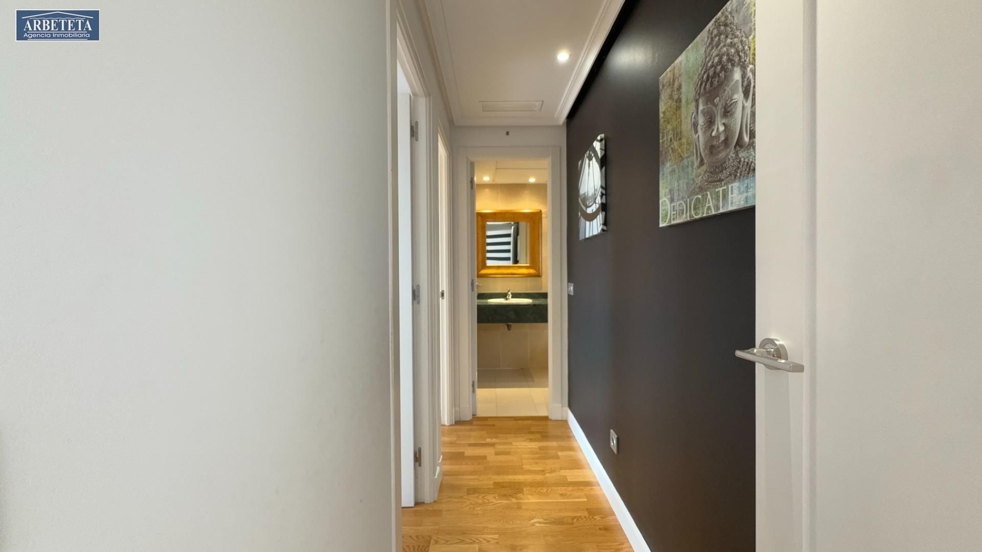 Àtic en venda en Guadalajara Capital amb Calefacció, Terrassa i Piscina comunitària