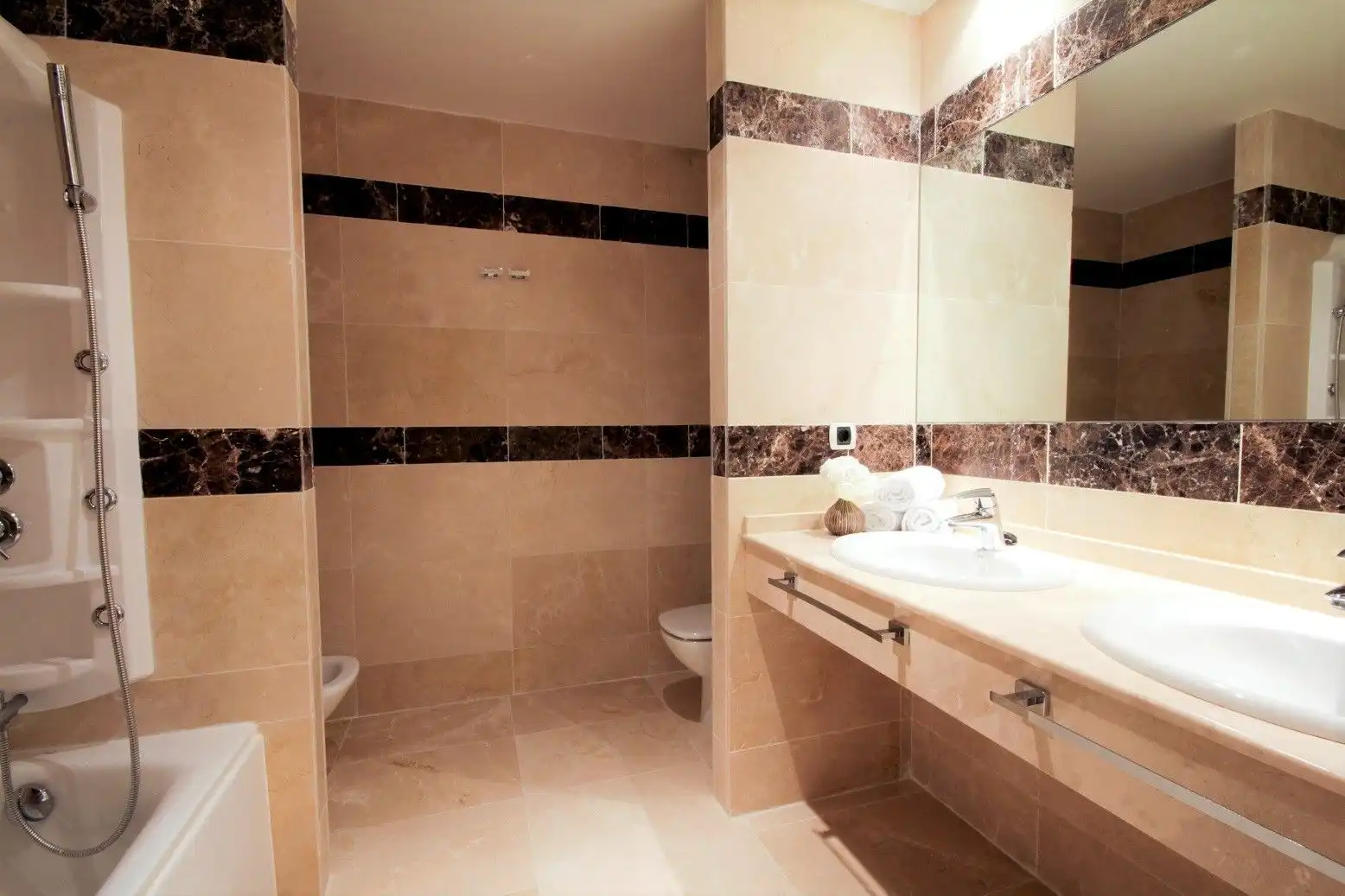 Baño de Casa o chalet de alquiler en Altea con Aire acondicionado, Calefacción y Jardín privado