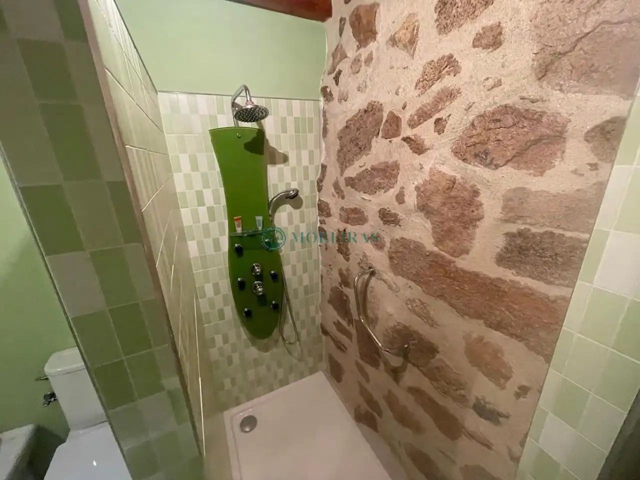 Bathroom of Houses for sale in Ourense Capital   with Heating and Private garden