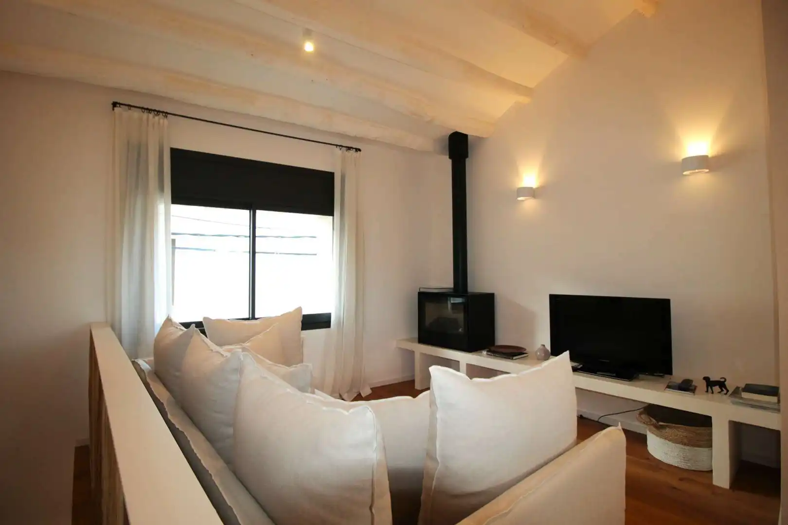 Sala de estar de Casa o chalet en venta en Vilajuïga con Aire acondicionado, Calefacción y Jardín privado