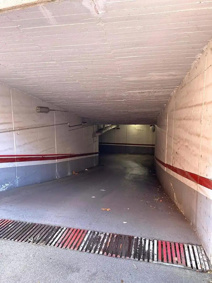 Aparcament de Garatge en venda en Sabadell
