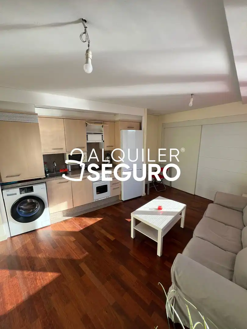 Piso de alquiler en General Aranaz, Concepción