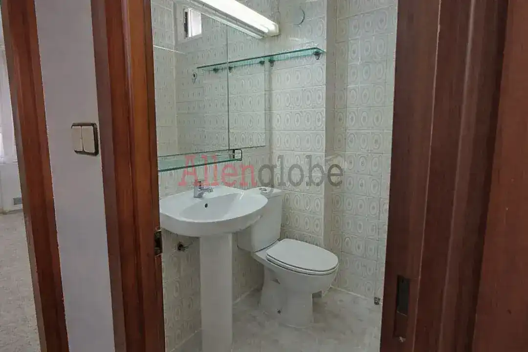 Pis de lloguer a Salesas - Foncalada - Campoamor