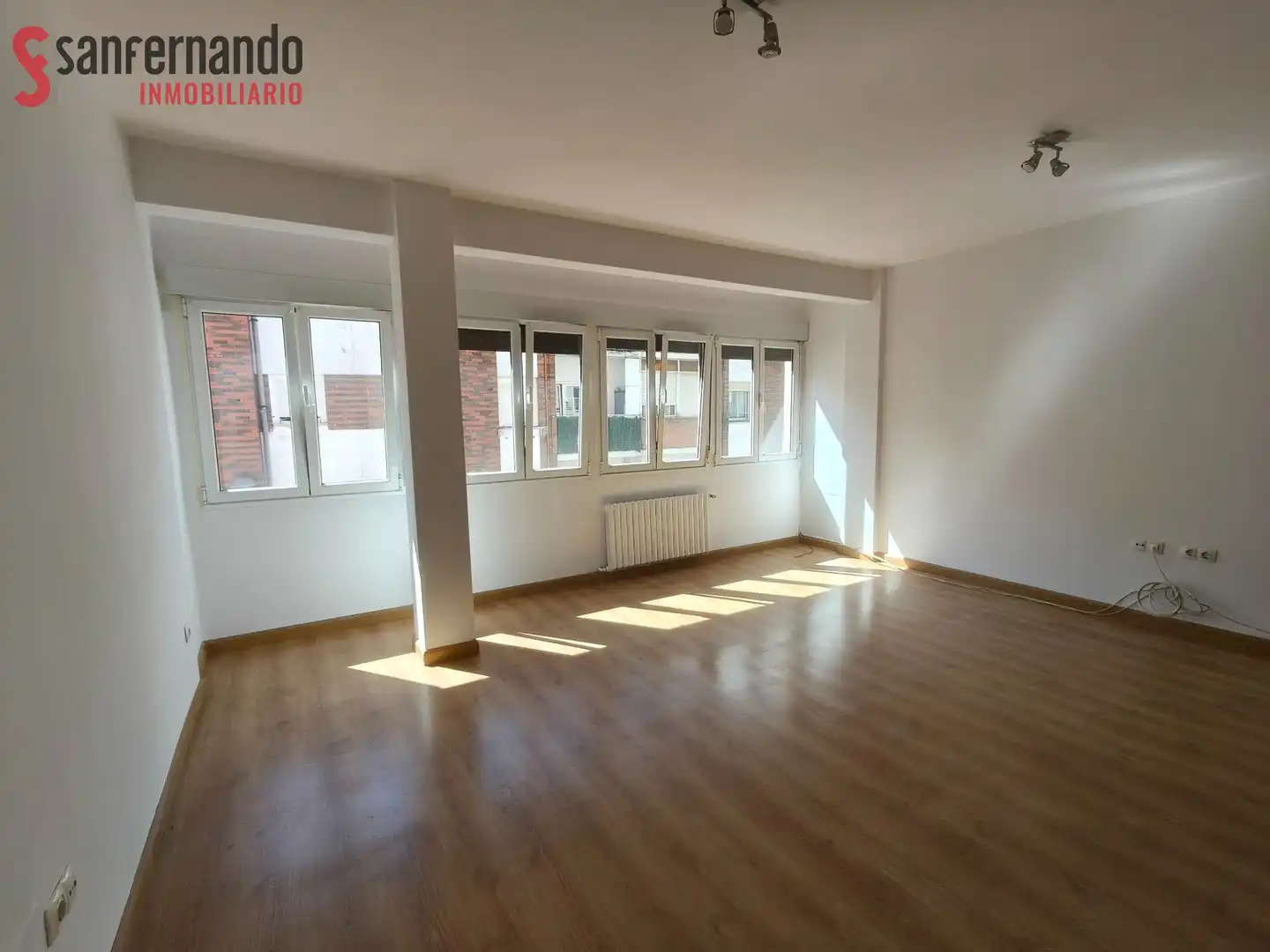 Wohnzimmer von Wohnung zum Verkauf in Torrelavega  mit Heizung und Balkon