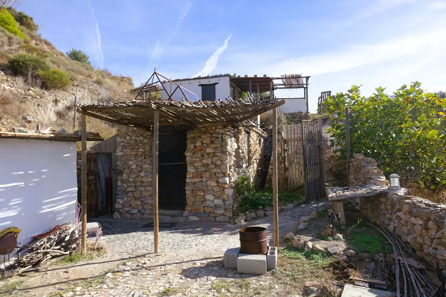 Vista exterior de Casa o xalet en venda en Cáñar
