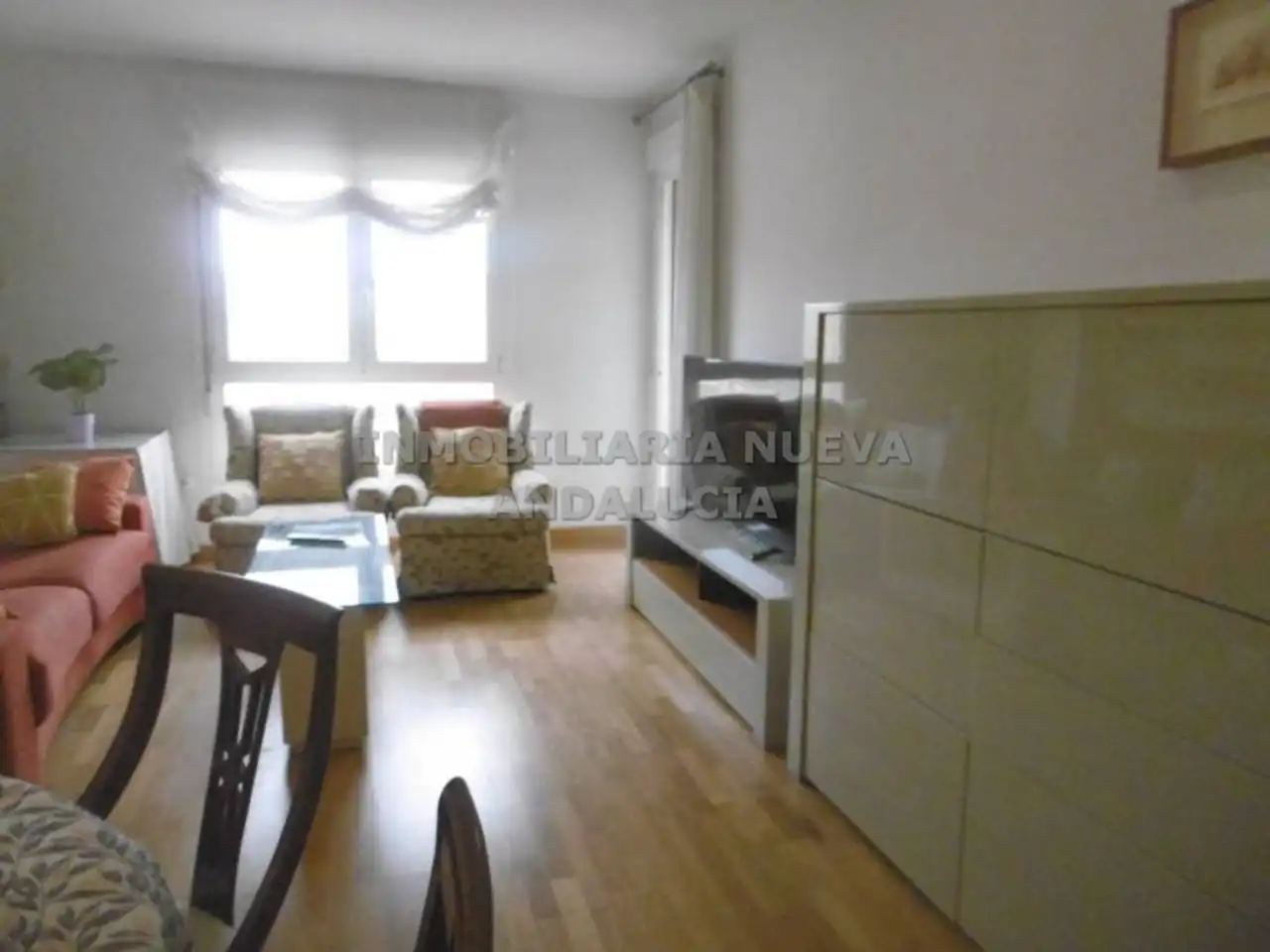 Sala de estar de Piso de alquiler en Almería con Aire acondicionado, Terraza y Amueblado