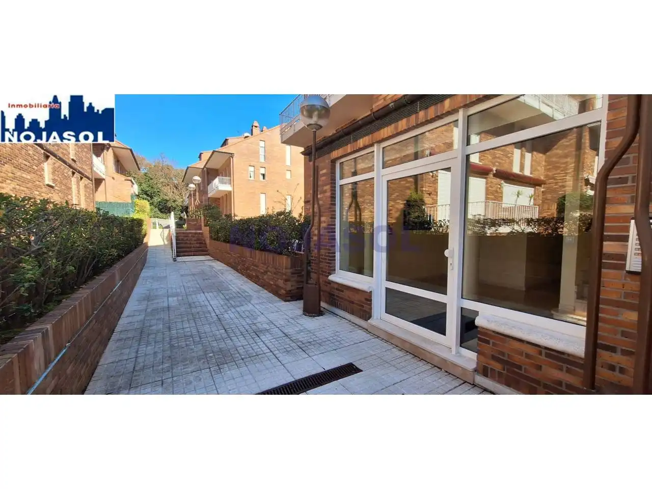 Vista exterior de Apartament de lloguer en Noja amb Calefacció, Terrassa i Moblat