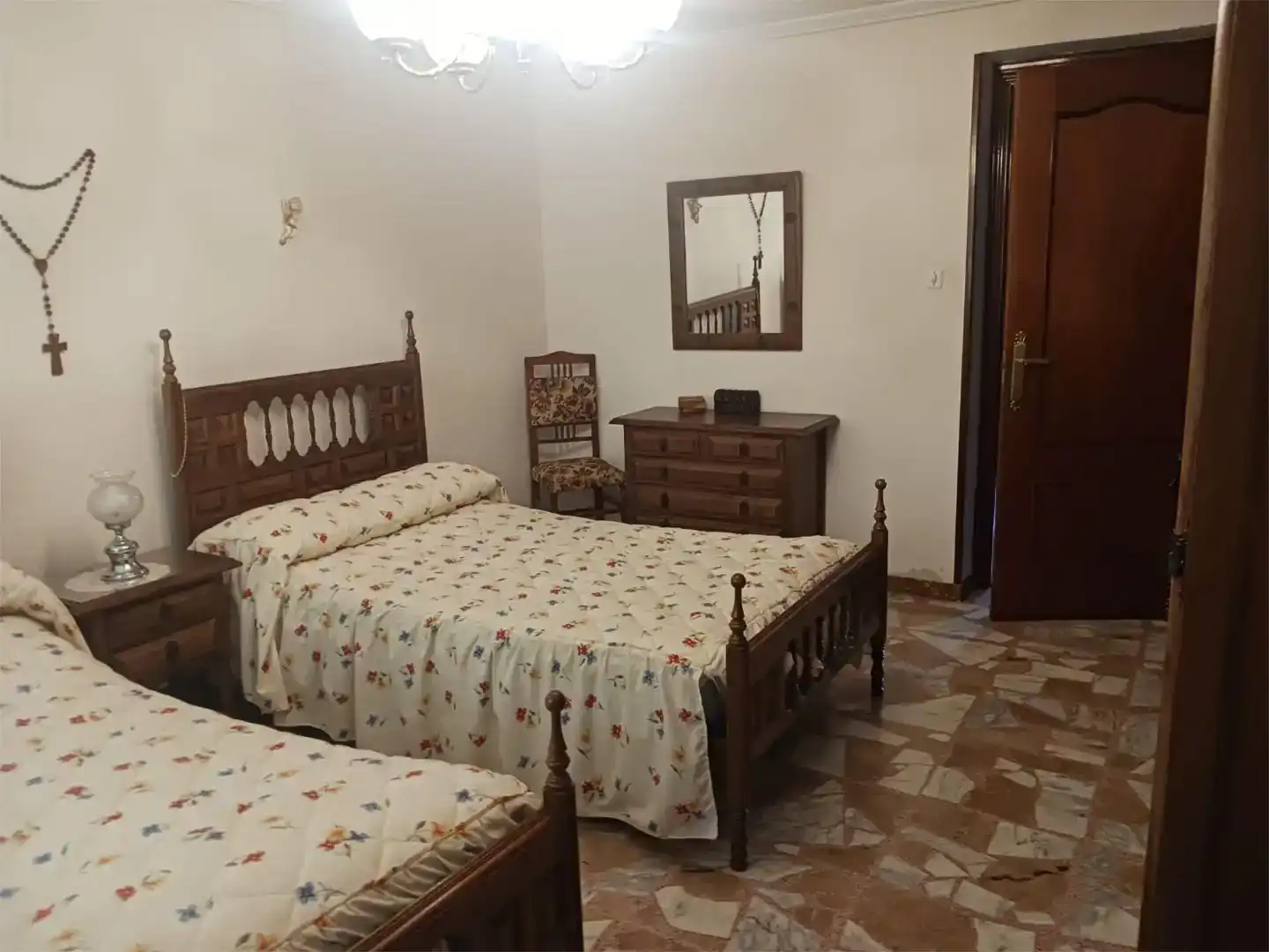 Dormitori de Finca rústica en venda en Aguilar de Campos amb Jardí privat i Moblat