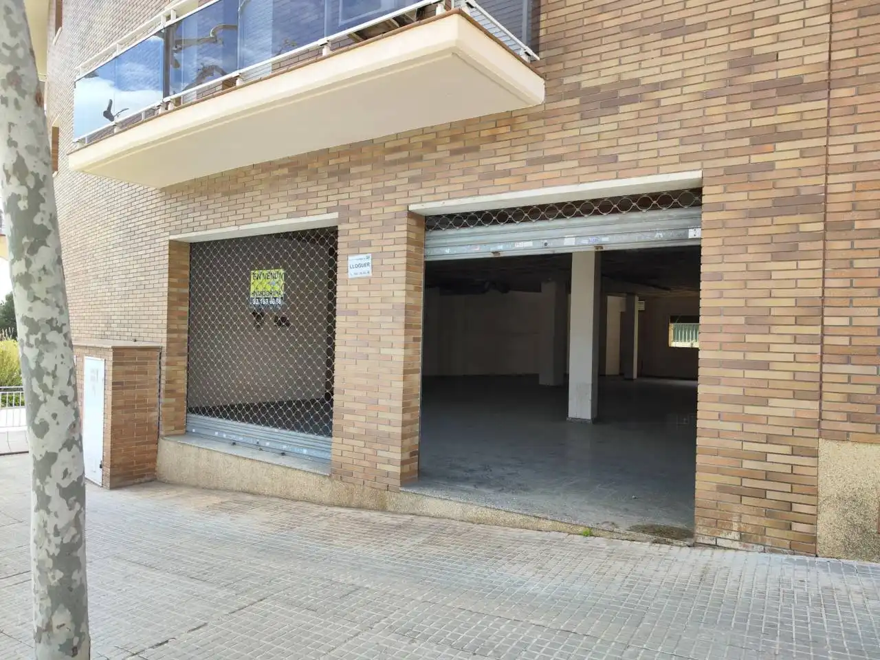 Local commercial à louer à Castellbisbal, imagen 2