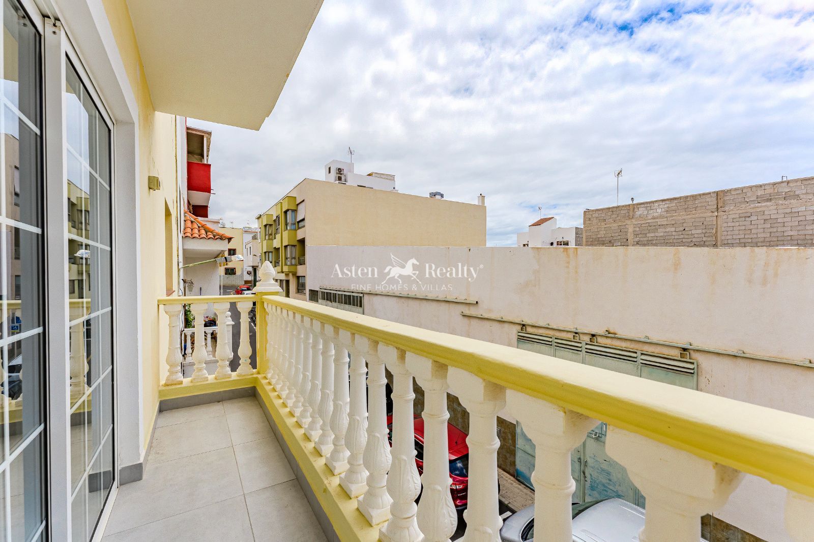 Terrassa de Apartament en venda en Guía de Isora amb Terrassa, Traster i Moblat
