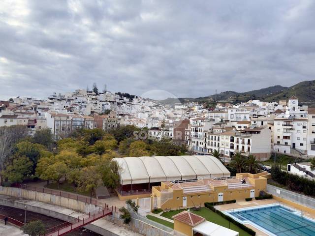Piso en Alquiler en Calle Arroyo Perales en Algarrobo pueblo