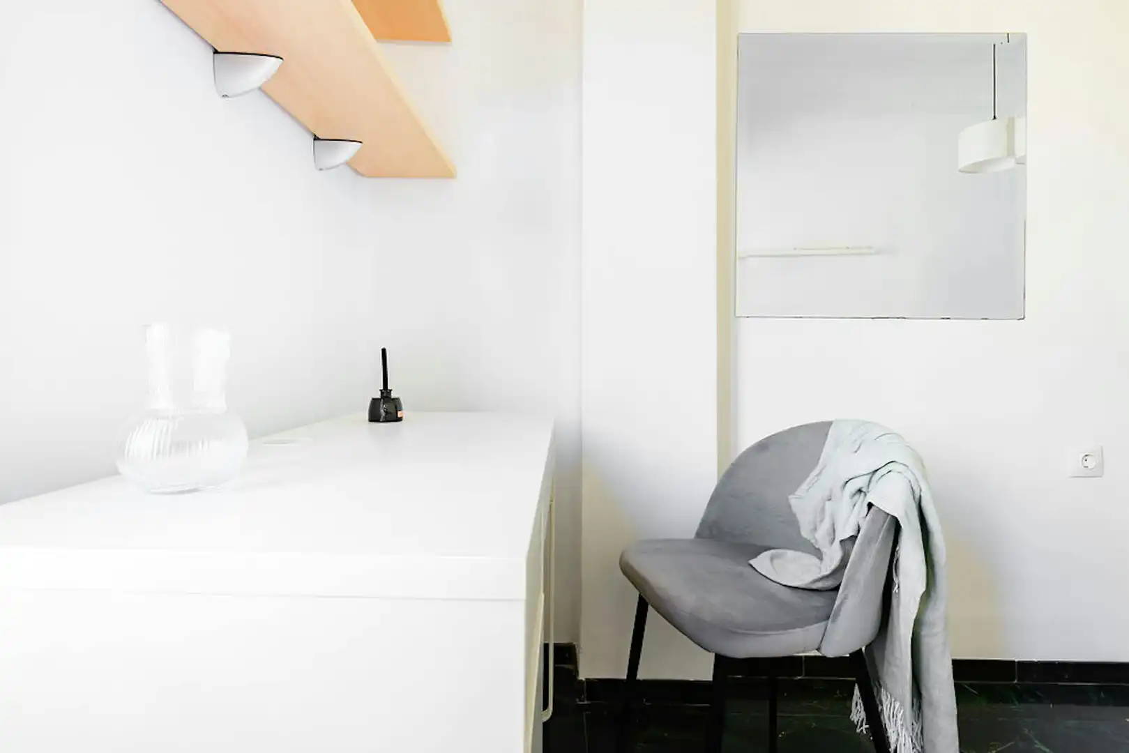 Baño de Piso para compartir en Valencia con Calefacción, Amueblado y Lavadora