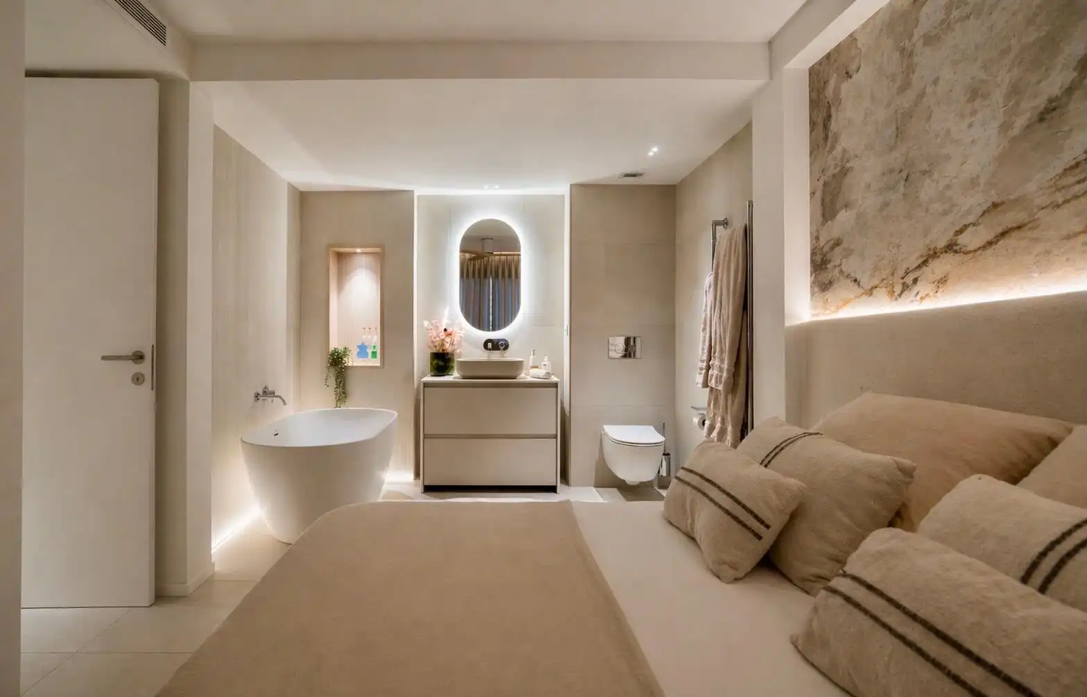 Baño de Apartamento en venta en Benalmádena pueblo