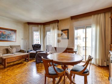 Wohnung mit Aufzug zum Verkauf in Eixample