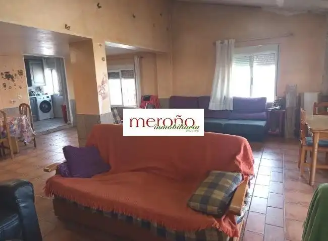 House with pool for sale in Peña de las Águilas, imagen 3