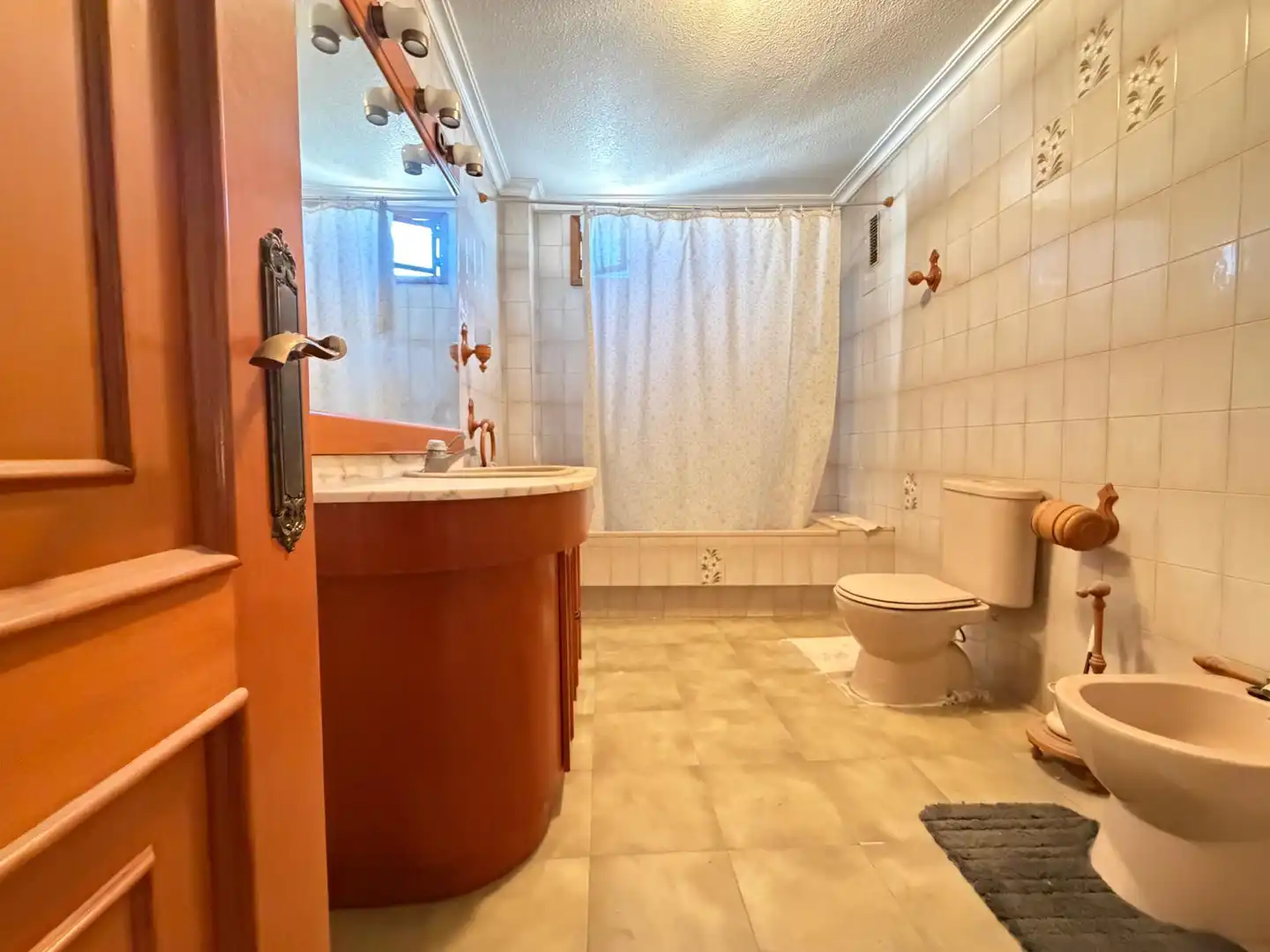 Bathroom of Flat for sale in Guardamar del Segura  with Terrace, Storage room and Furnished