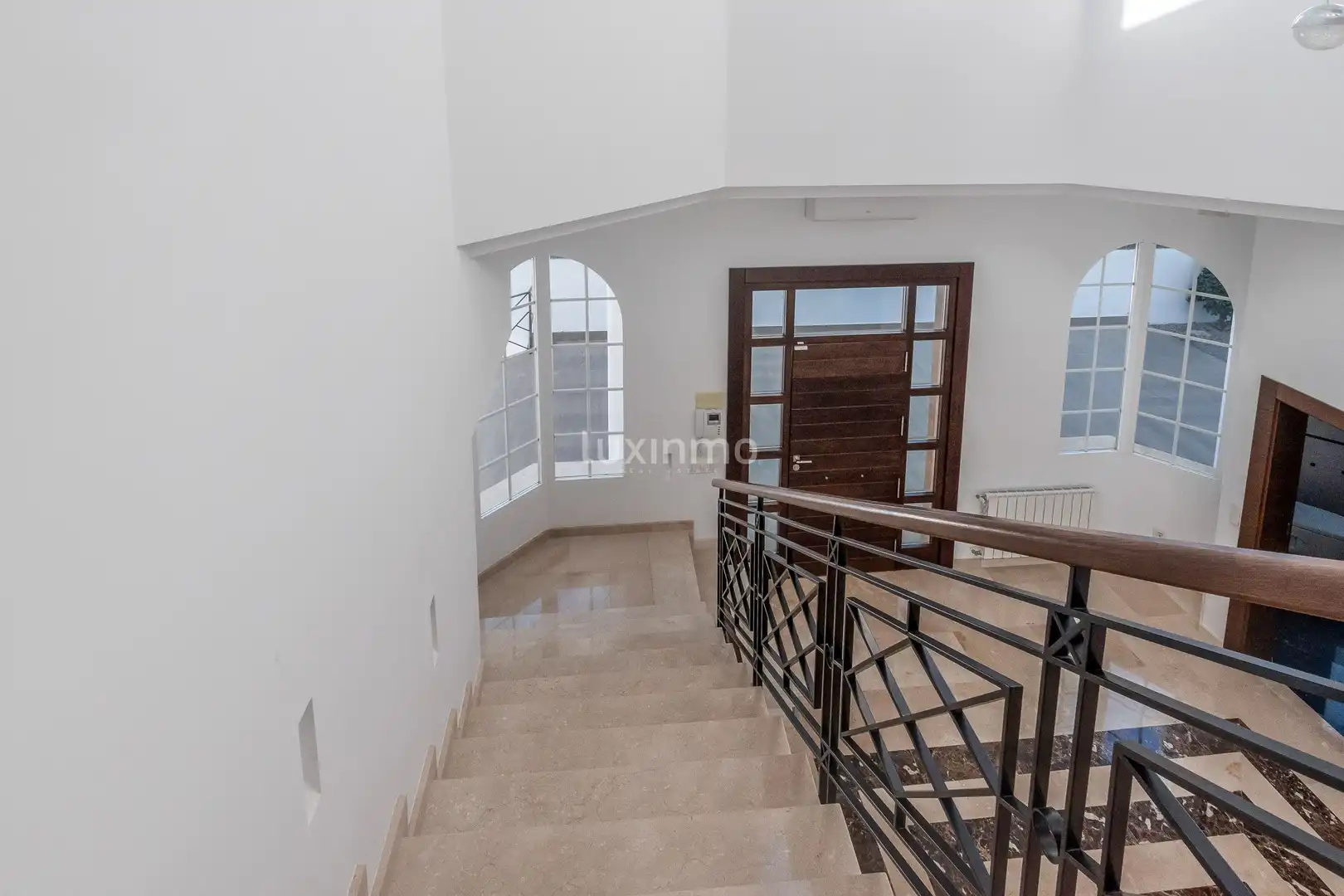 Houses for sale in L'Alfàs del Pi  with Air Conditioner, Terrace and Storage room
