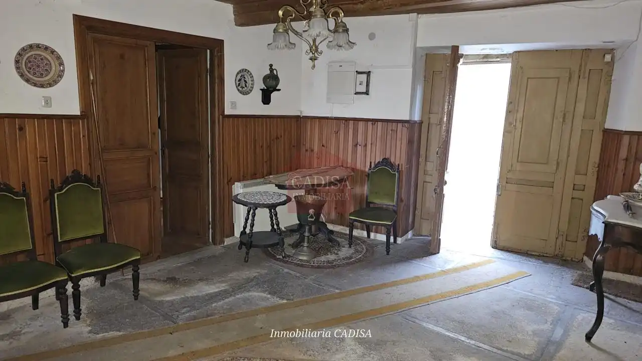 Casa o xalet en venda en Hinojosa de Duero amb Calefacció, Jardí privat i Traster