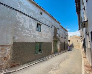 Exterior view of Building for sale in Chinchón