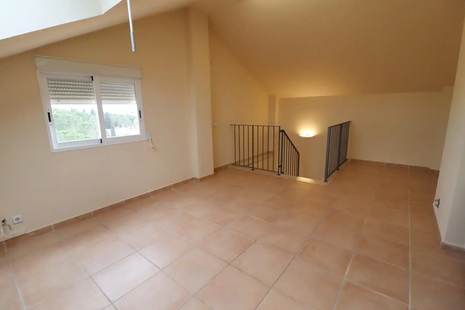 Casa pareada con jardín en alquiler en Pobles del Nord, imagen 33